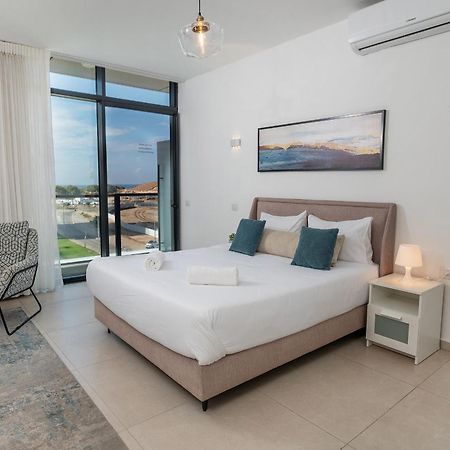 Hi-Yam Seaview Apartments & Suites - יש ממ"ד 巴特亚姆 外观 照片