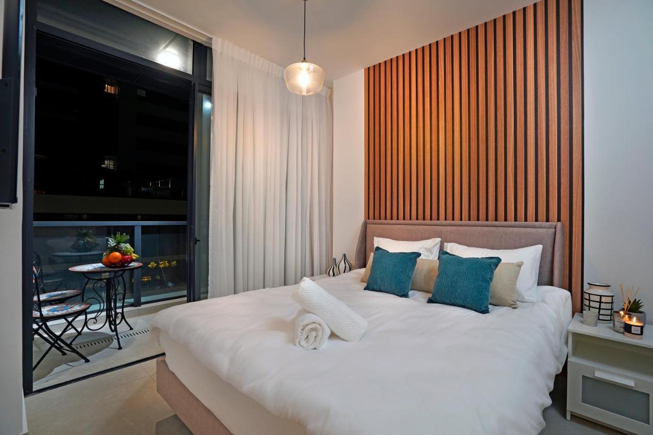 Hi-Yam Seaview Apartments & Suites - יש ממ"ד 巴特亚姆 外观 照片
