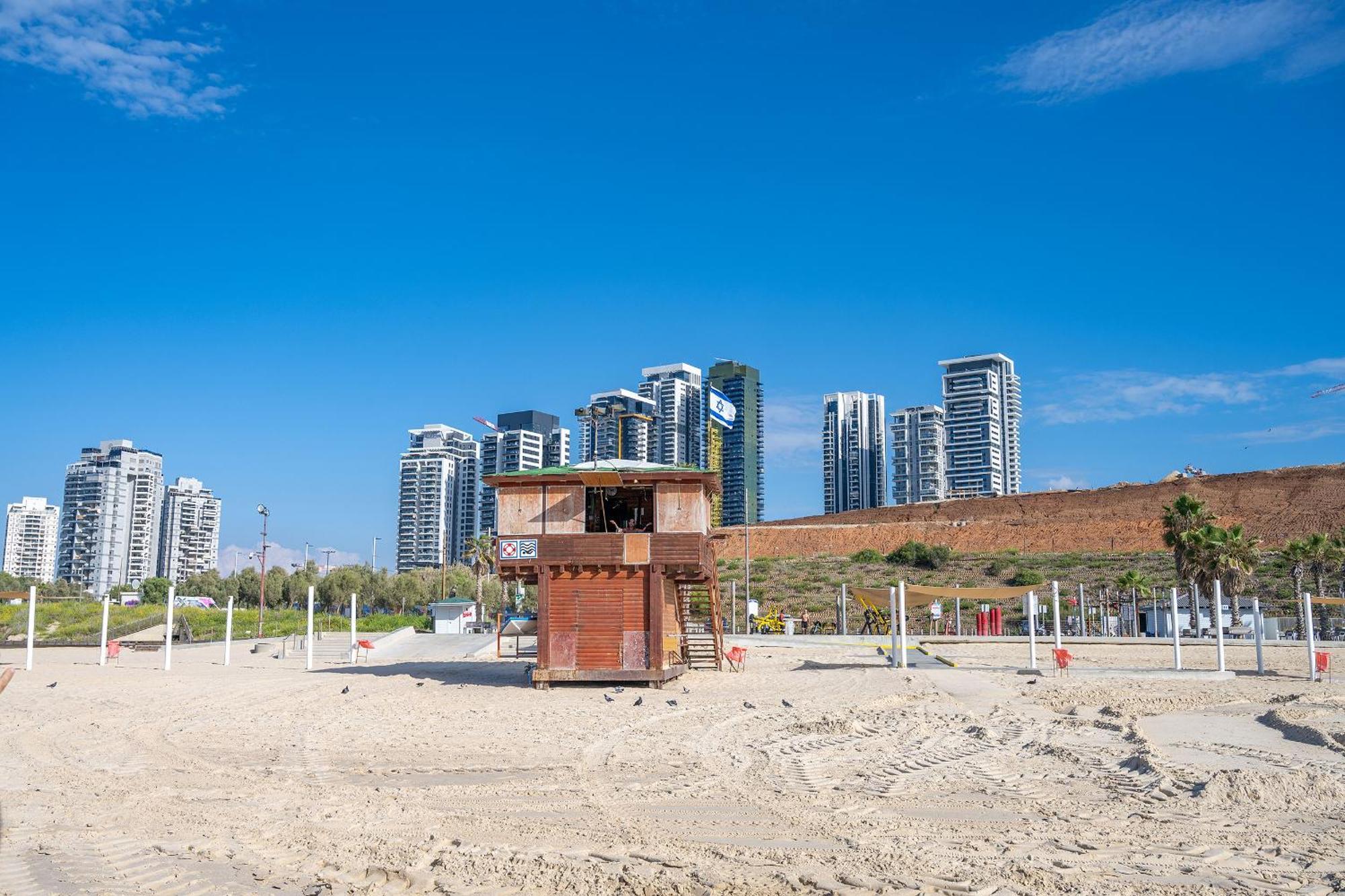 Hi-Yam Seaview Apartments & Suites - יש ממ"ד 巴特亚姆 外观 照片